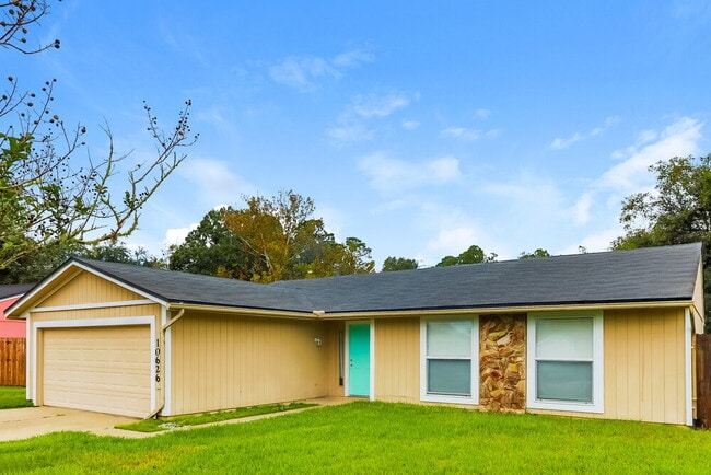 Building Photo - 10626 Wimbledon Dr