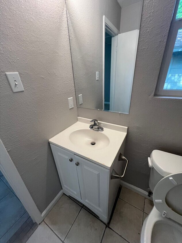Foto principal - Clean Gem at 1108 Libery Ave