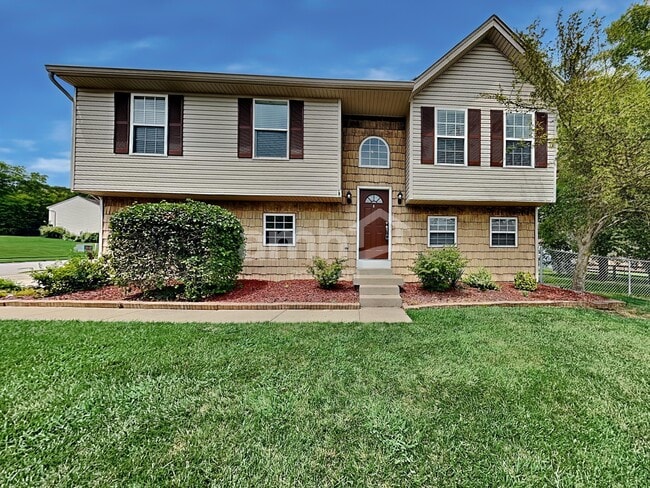 Building Photo - 117 Ridgewood Dr