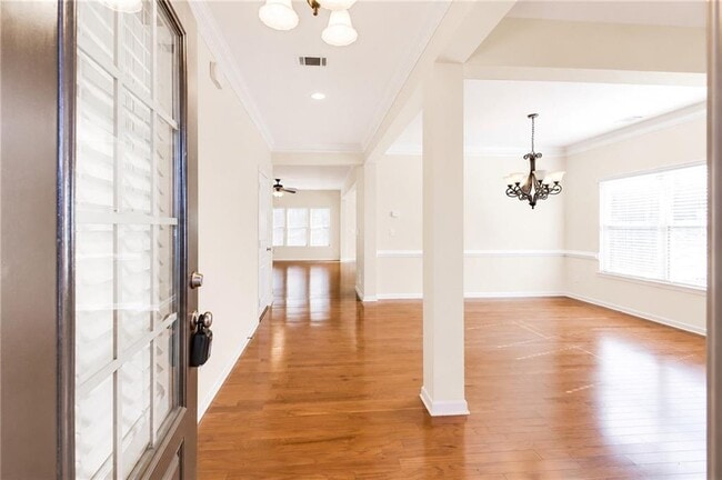 Building Photo - 7245 Rocking Horse Ln
