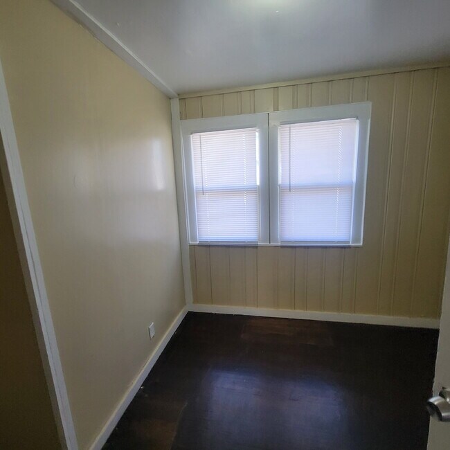 Foto del edificio - Near Eastside 4BR House ready to RENT!