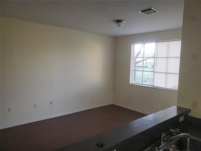 Foto del edificio - 6053 SW 19th Pl