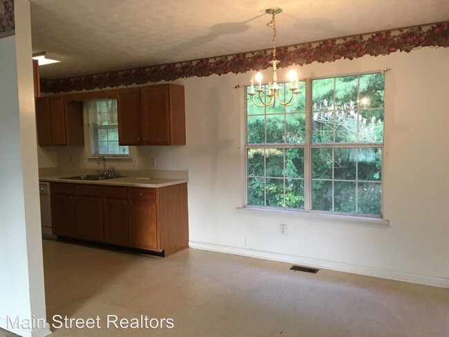 Building Photo - 3 br, 2 bath House - 35 Raven Wood Dr