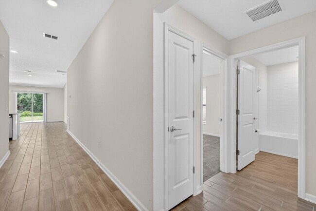 Foto del edificio - Available Now! Well-Maintained 3BR/2BA in Great Neighborhood