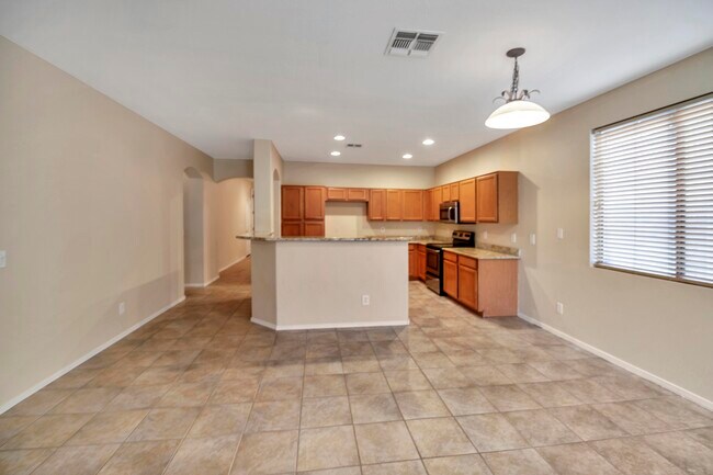 Building Photo - 4140 S Splendor Ct