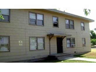 Primary Photo - 1411 E Reading St
