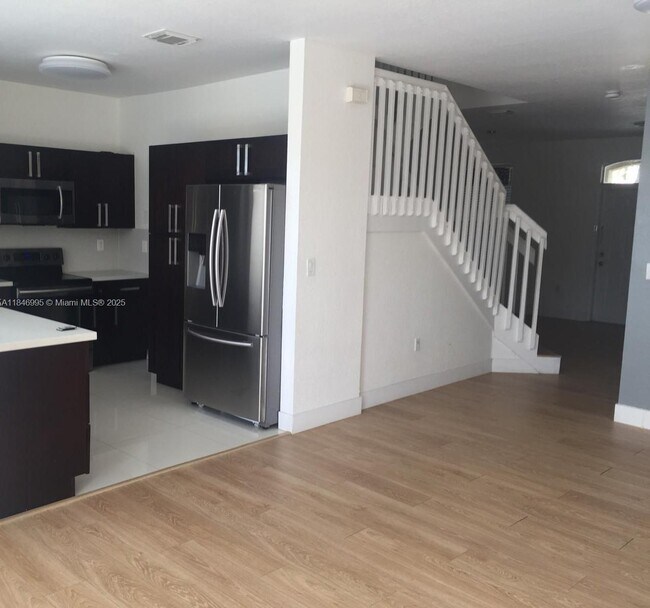Foto del edificio - 6251 SW 164th Path