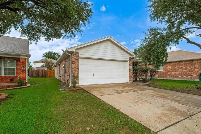 Foto del edificio - 4826 Cliffpoint Ct
