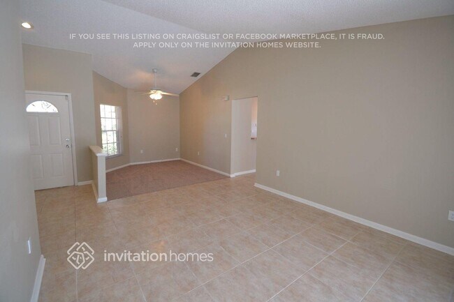 Foto del edificio - 12305 Huckleberry Ct