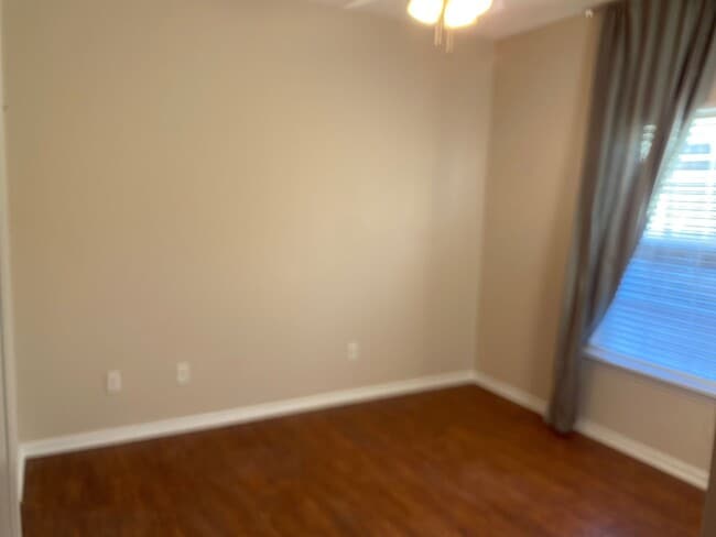 Foto del edificio - Cozy 3 Bed 2 Bath Available January 2026!