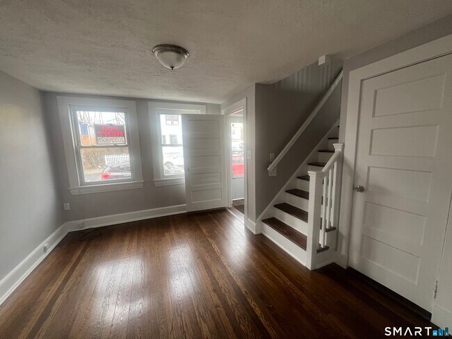 Foto del edificio - 110 Asylum St