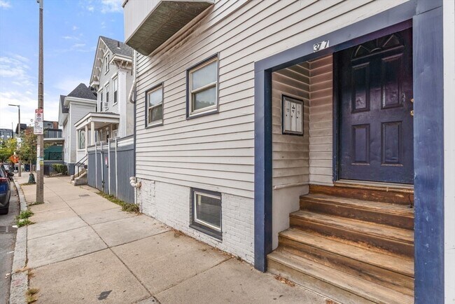 Foto del edificio - 377 Dorchester St