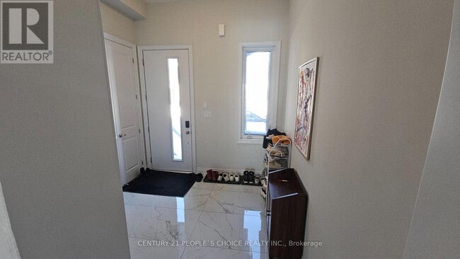 Photo du bâtiment - 1308 Anthonia Trail