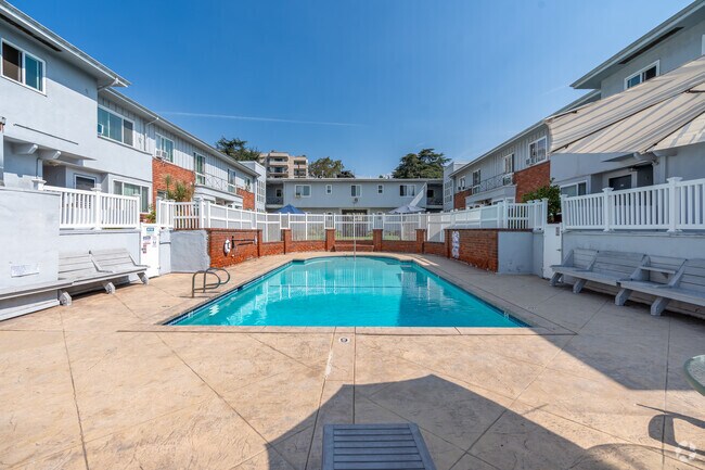 Piscina - Los Feliz Arms