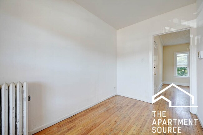 Foto del edificio - 2659 N Spaulding Ave