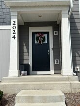 Building Photo - 2024 Yellowstone Blvd