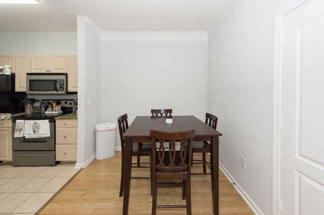 Foto del edificio - 1 Bedroom 1 Bath Condo in Park West - Moun...