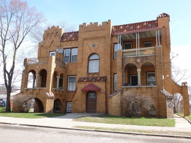 Foto del edificio - 15388 Appoline St