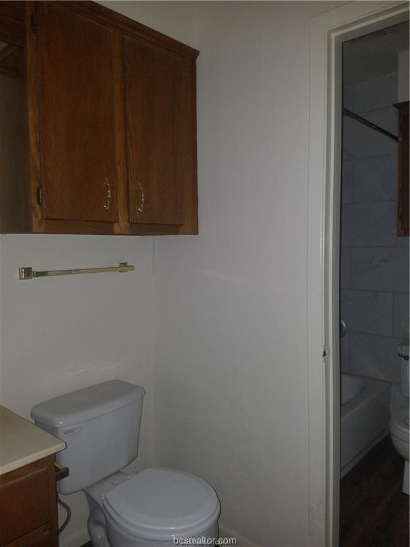 Building Photo - 2402 Pecan Ridge Dr