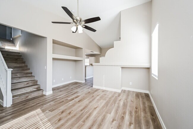 Building Photo - 8361 S Charlton Valley Ct