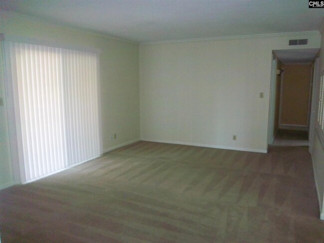 Building Photo - 5225 Clemson Ave