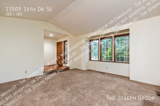 Foto del edificio - 13509 14th Dr SE