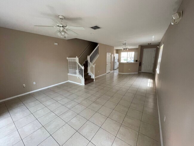 Building Photo - 5248 Paradise Cay Cir