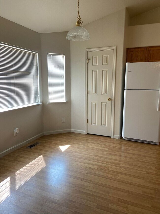 Foto del edificio - UPCOMING! 4bedroom home in Fallon! Schedule future tour to view home.