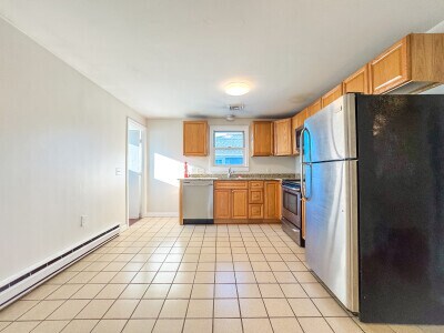 Building Photo - 74 Dunboy St