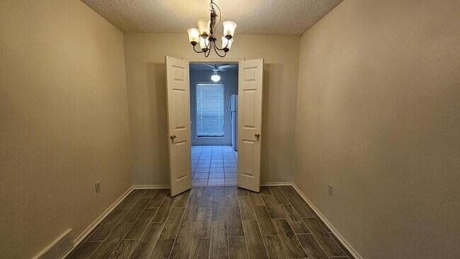 Photo - 6969 Wesley Ct House