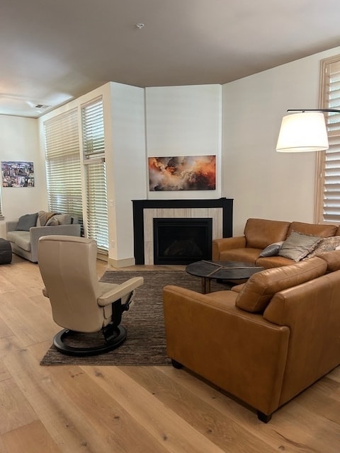 Fireplace - 821 NW 11th Ave