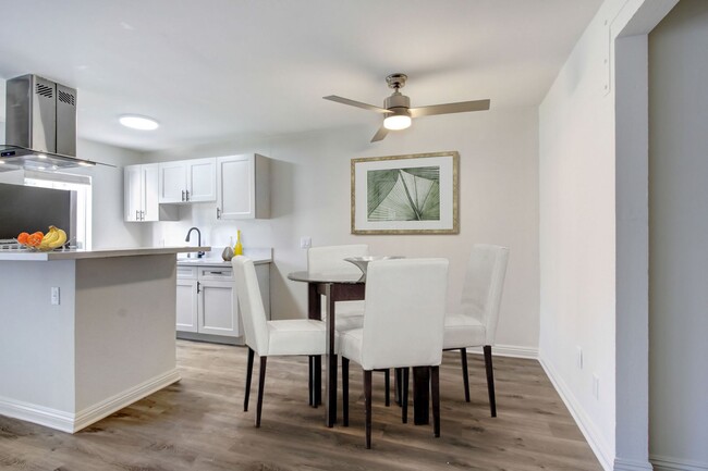 Villa La Paloma - Apartments in Reseda, CA | Apartments.com