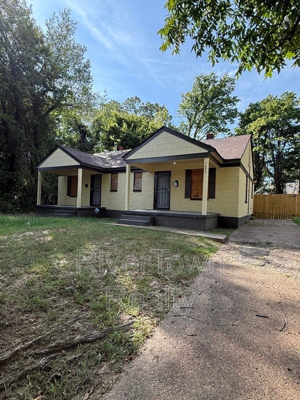 Foto principal - 1657 Southern Ave