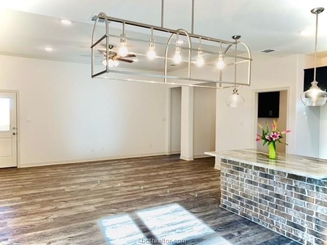 Building Photo - 3904 Brownway Dr