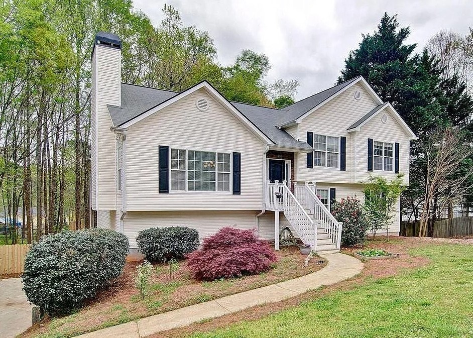 Primary Photo - Room in House on Barrett Springs Dr