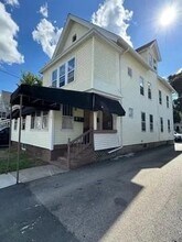 Building Photo - 310 N Main St