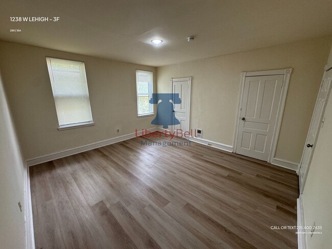 Photo - 1238 W LEHIGH AVE Apartment