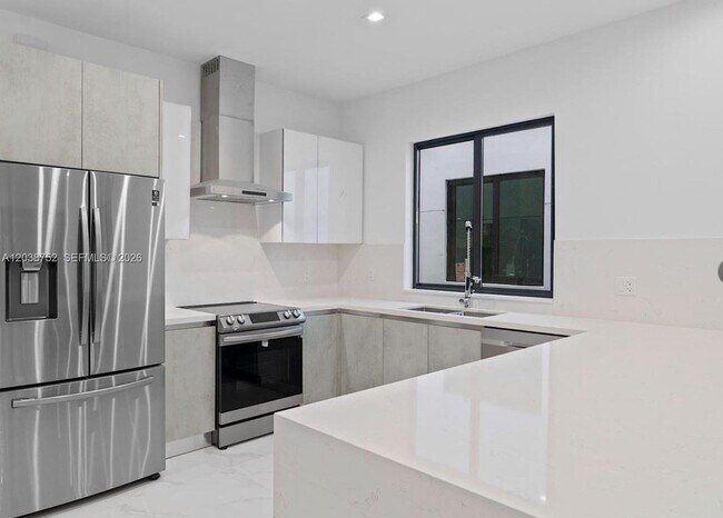 Foto del edificio - 3374 Perry Frow Dr
