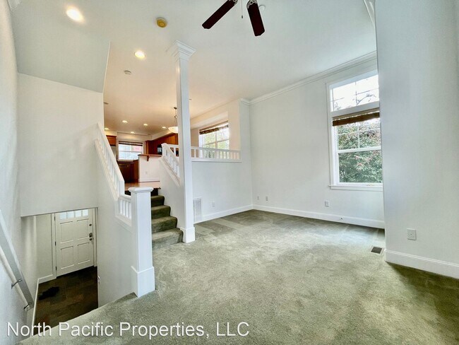 Building Photo - 3 br, 3.5 bath House - 1808C 14th Ave