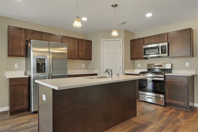 Foto del edificio - 336 Cattail Ct
