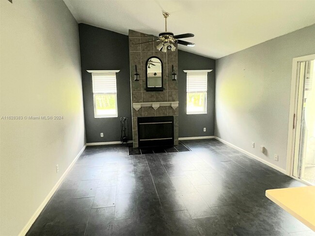 Building Photo - 6846 Royal Palm Beach Blvd