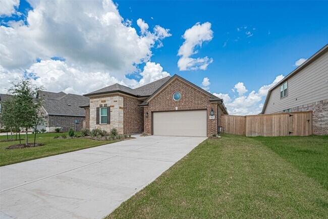Building Photo - 2627 Clapbread Ln