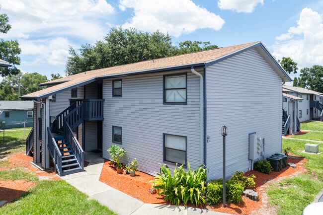 Building Photo - Palm River Owner LLC