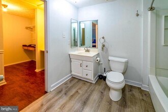 Building Photo - 249 Canfield Terrace