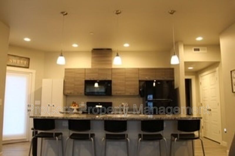 Foto principal - 2985 Meridian Rd