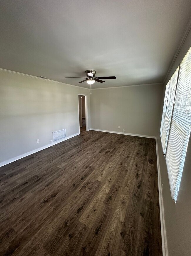 Foto del edificio - 3BD/1B home near VSU