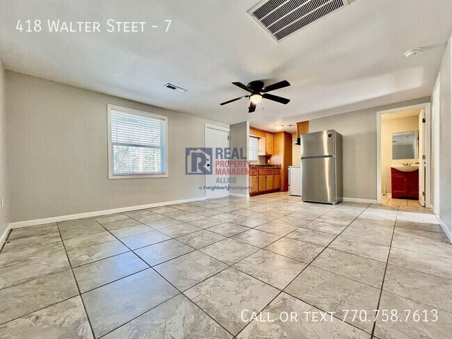 Foto del edificio - 418 Walter St