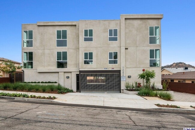 Building Photo - 7064 Greeley St