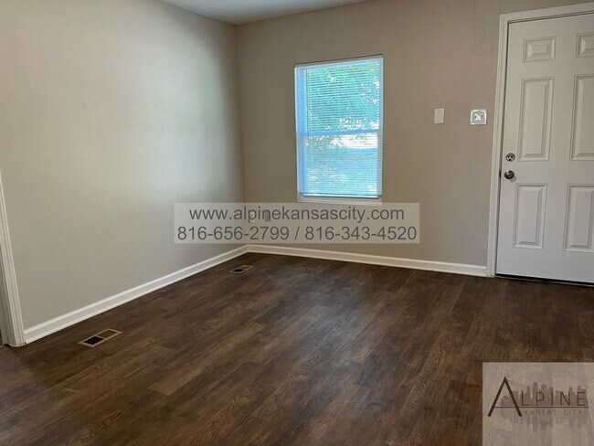 Foto del edificio - Vouchers OK! 1-2 Bedroom, Updated in Cente...