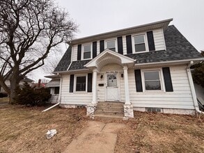 Building Photo - 1533 23rd Ave